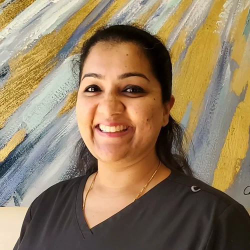 Dentist-Chandler-AZ-Sneha-Subramanian-LP-Doc-Portrait.webp